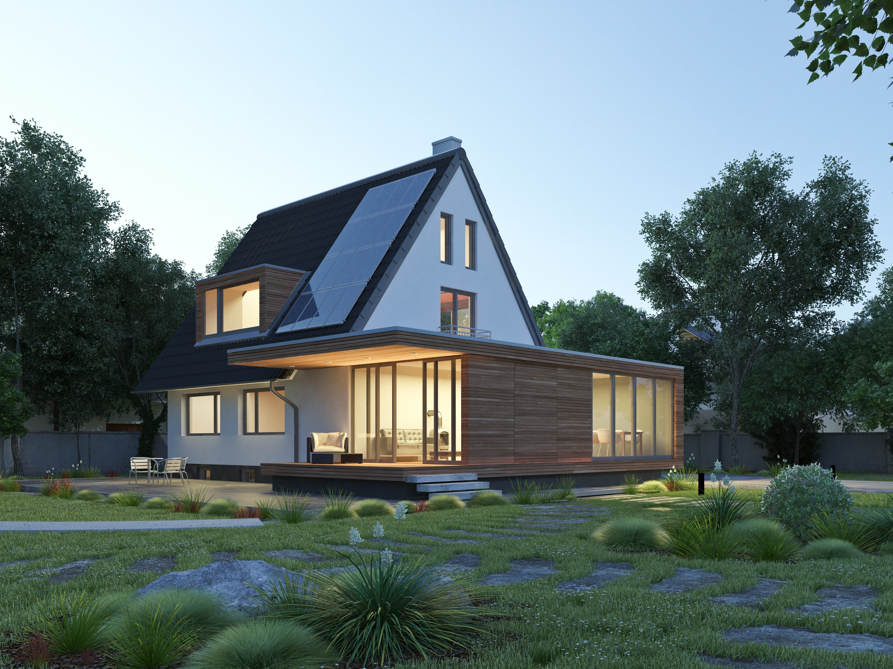 Maison contemporaine équipée de panneaux solaires en toiture